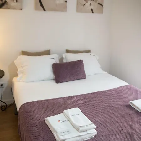 Flh Fresh And Cozy Old Town Duplex リスボン